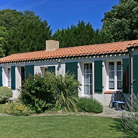 Domaine Le Martinet, The Originals Relais Отель