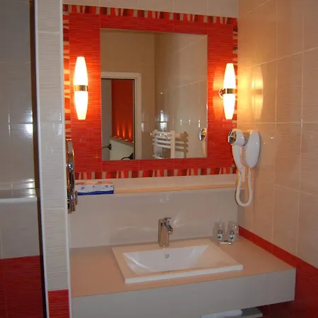 Domaine Le Martinet, The Originals Relais Otel