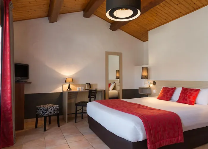 Domaine Le Martinet, The Originals Relais Hotel Bouin (Vendee)